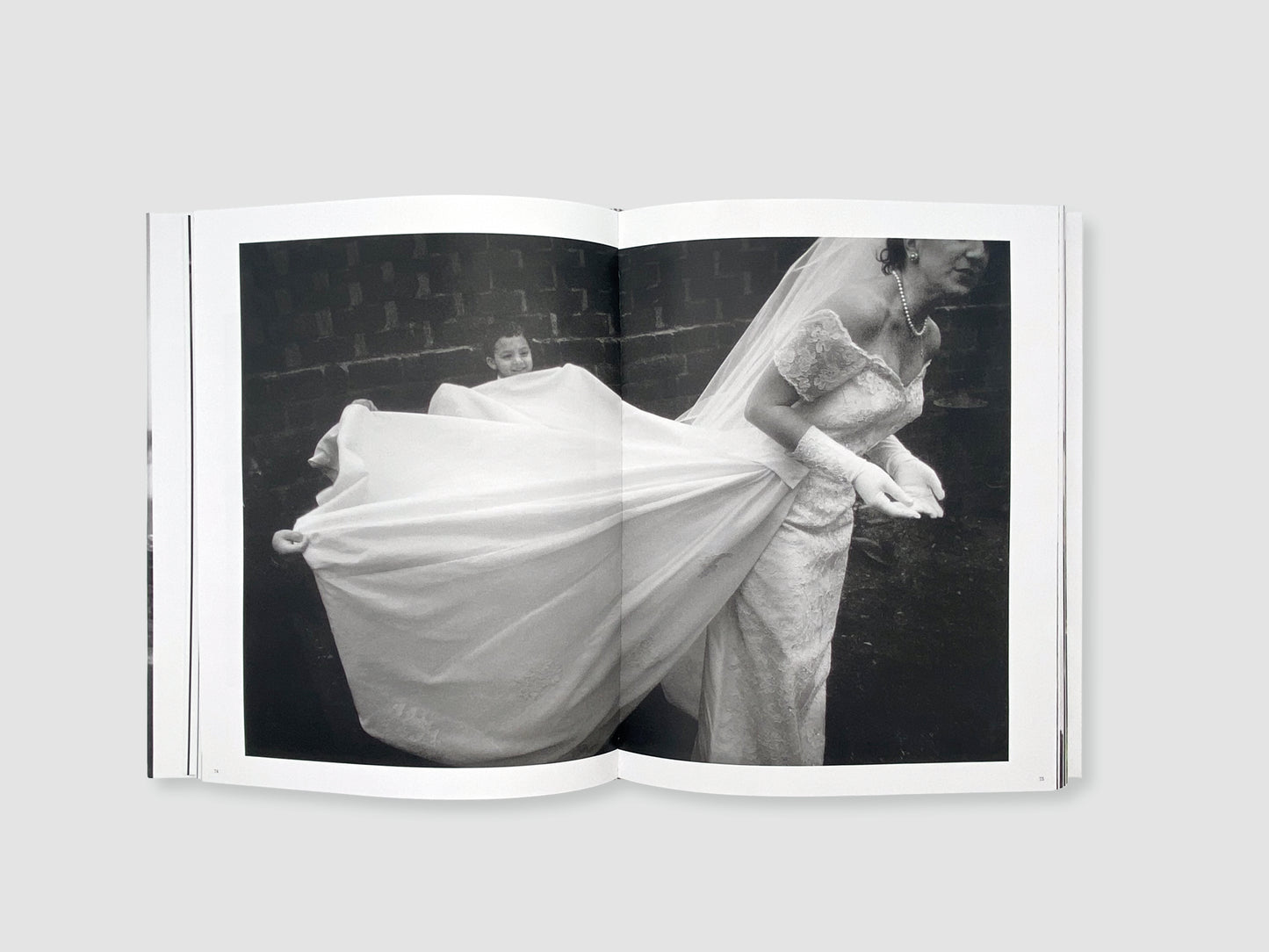 The Perfect Imperfect. The Wedding Photographs of John Dolan | NUOVA EDIZIONE